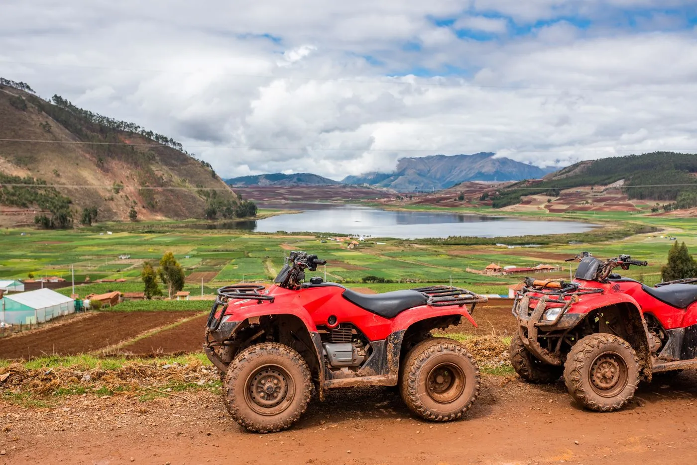 CuAtRimOtOs eN LA LaGuNa HuAyPo