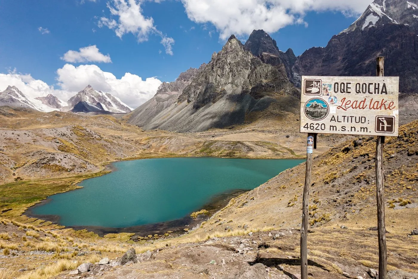 7LaGuNaS AuSaNgAtE.-