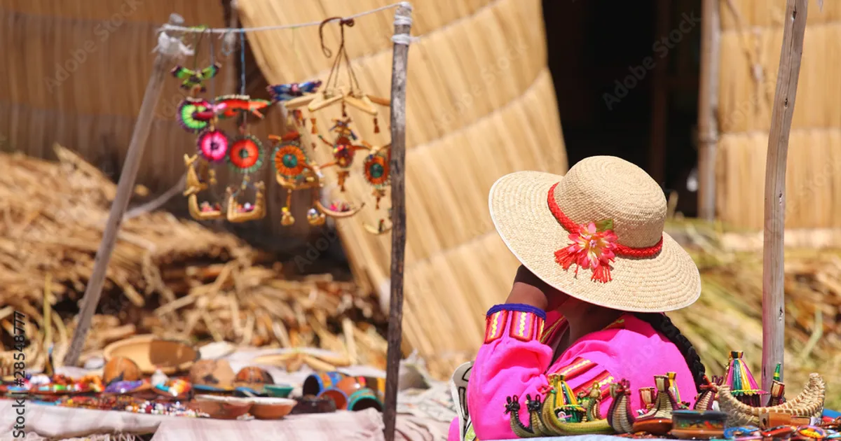 MuJeR tRaBaJaNdO eN iSlA UrOs